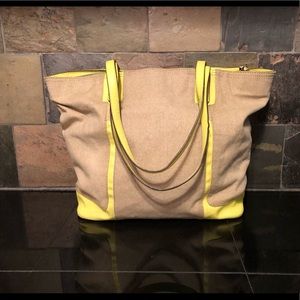 Stella & Dot linen tote